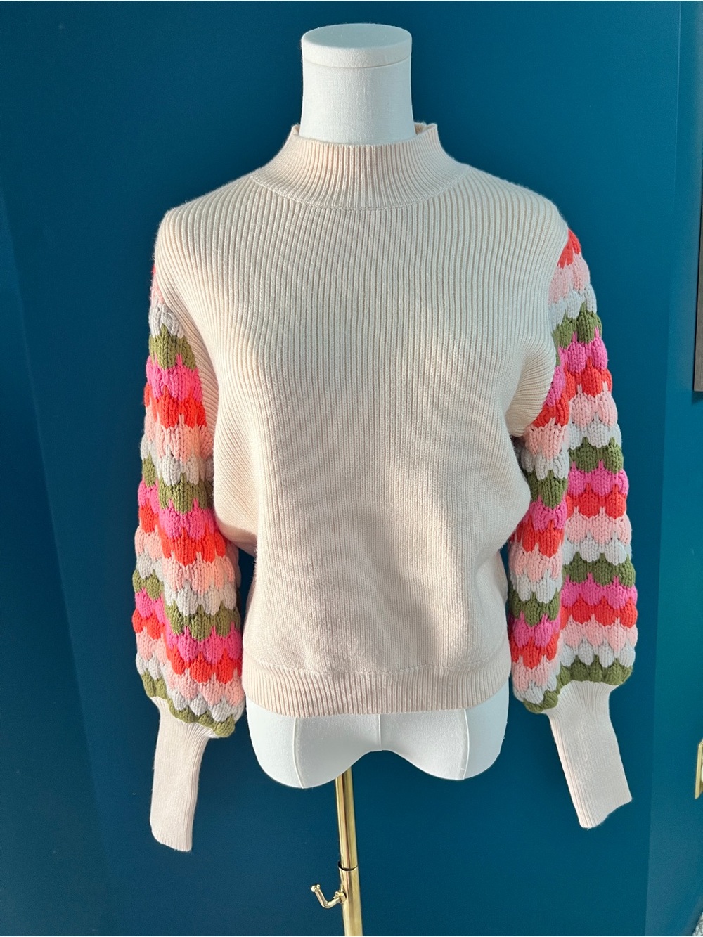 THML Women’s Cream & Rainbow Bishop Sleeves Chunky Sweater. NWT. Size S